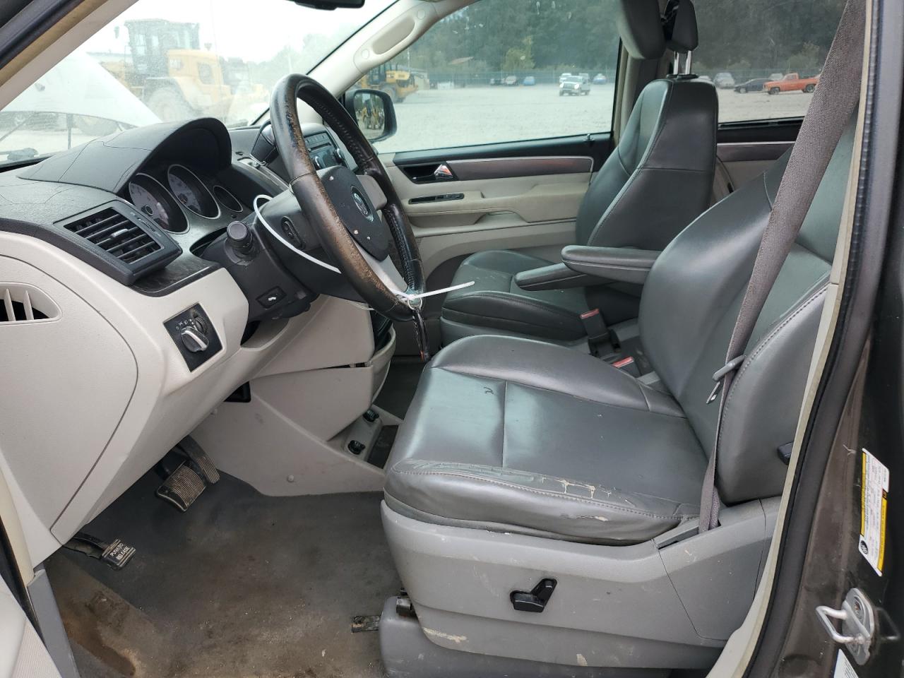 VOLKSWAGEN ROUTAN SE