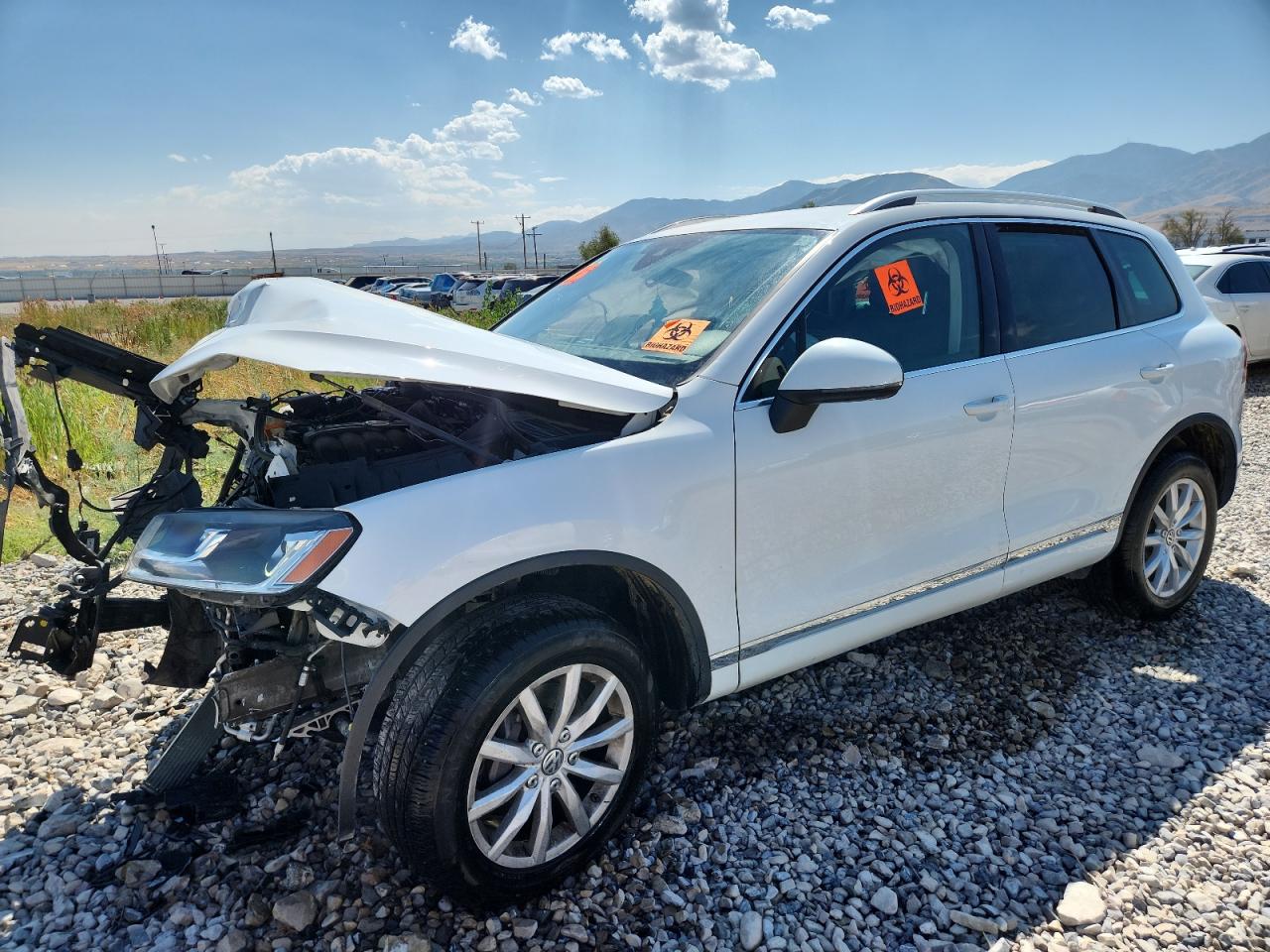 VOLKSWAGEN TOUAREG SPORT