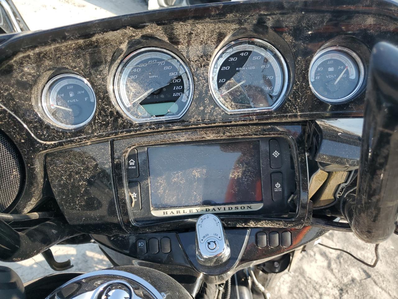 Lot #3296509694 2014 HARLEY-DAVIDSON FLHTK ELECTRA GLIDE ULTRA LIMITED