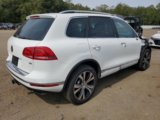 2017 VOLKSWAGEN TOUAREG WO WVGRF7BP4HD003413