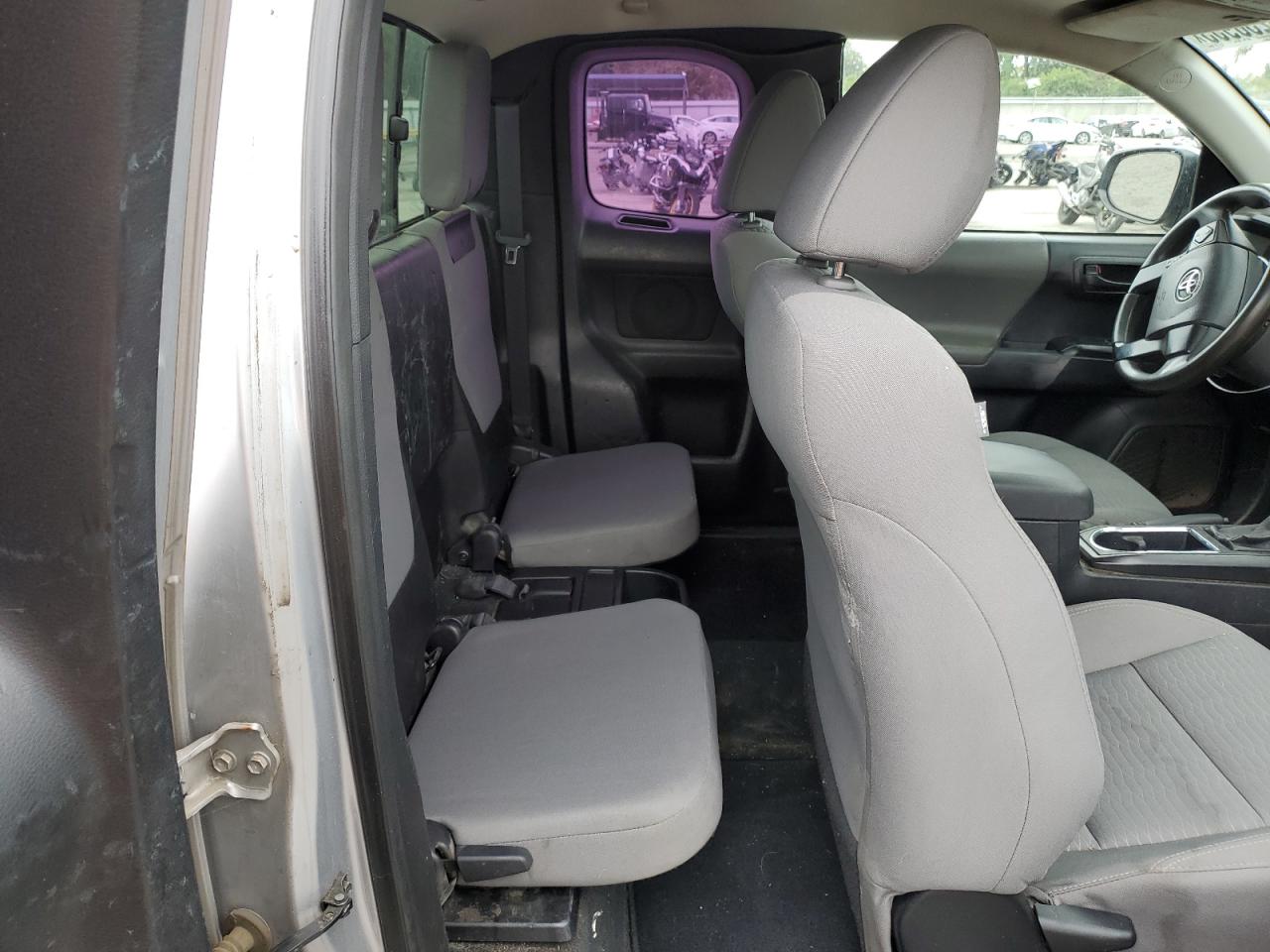 TOYOTA TACOMA ACCESS CAB