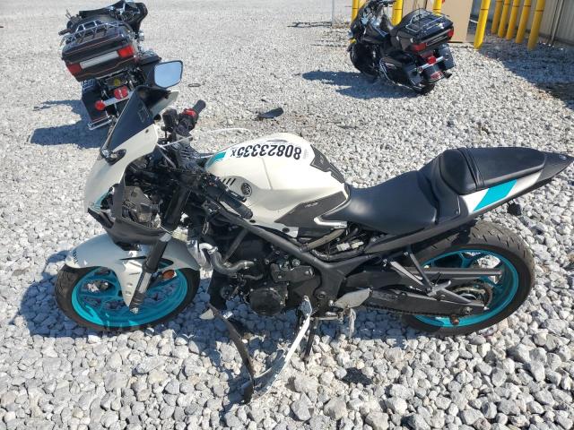 2024 YAMAHA YZFR3 A MH3RH18YXRK015673