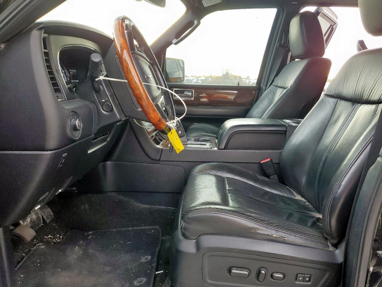 LINCOLN NAVIGATOR SELECT