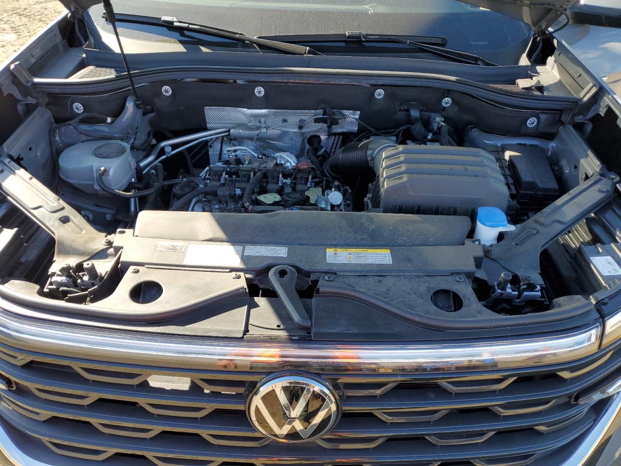 VOLKSWAGEN ATLAS CROSS SPORT SE