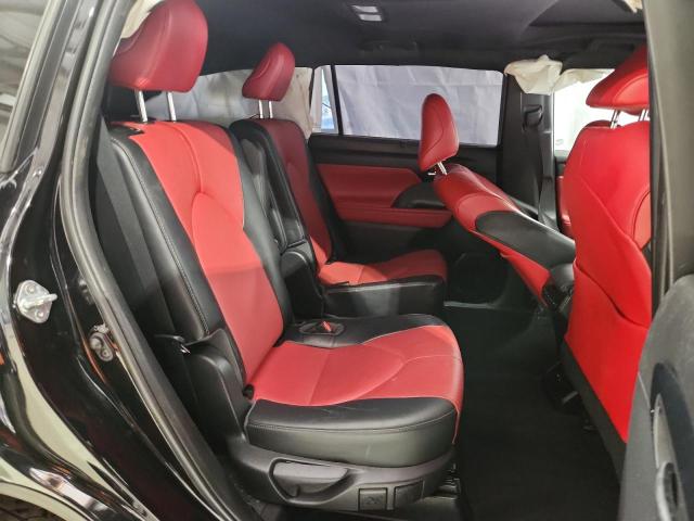 2022 TOYOTA HIGHLANDER XSE 5TDJZRBH2NS190633