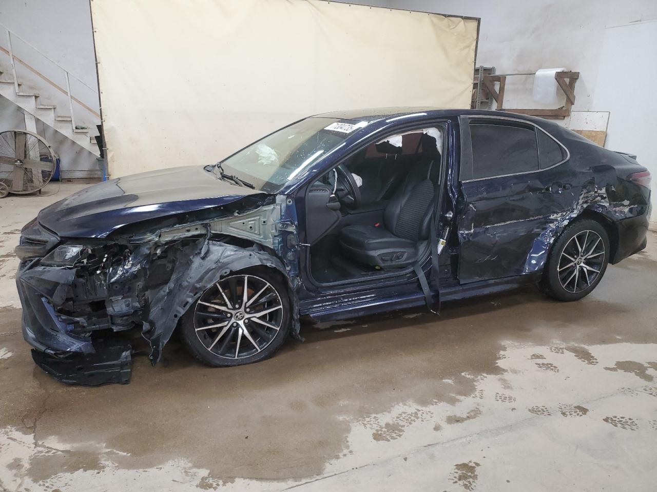 Lot #3302733012 2022 TOYOTA CAMRY SE