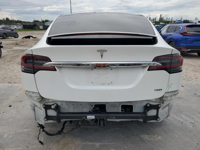 2018 TESLA MODEL X 5YJXCDE29JF087147