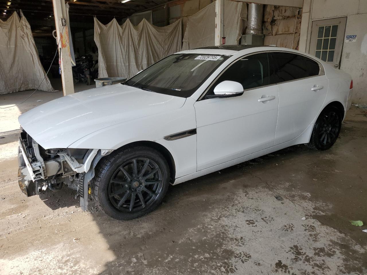 JAGUAR XE PREMIUM