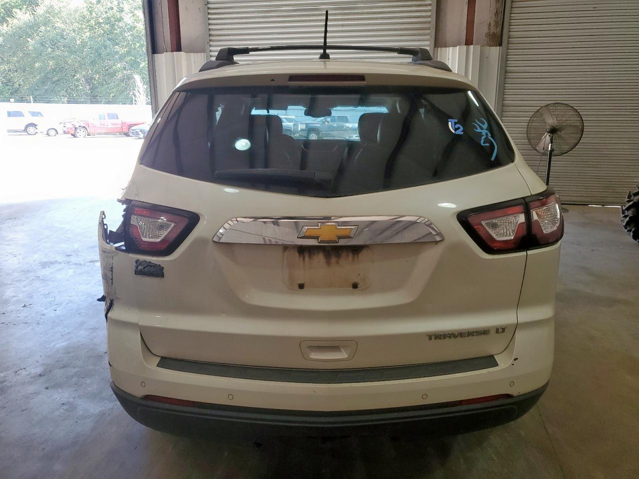 CHEVROLET TRAVERSE LT