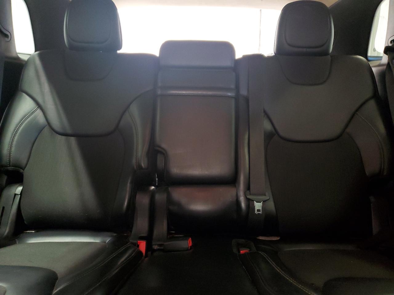 JEEP GRAND CHEROKEE LATITUDE PLUS