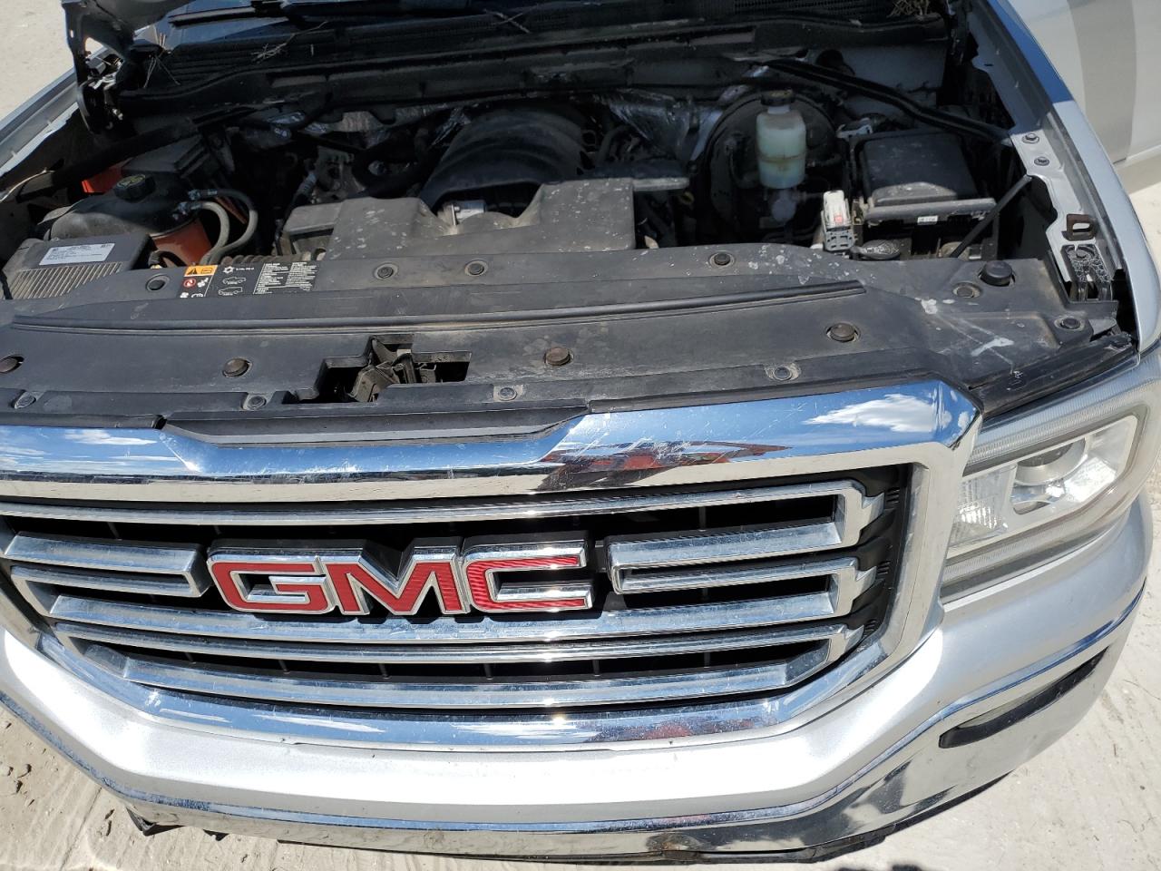 GMC SIERRA C1500 SLE