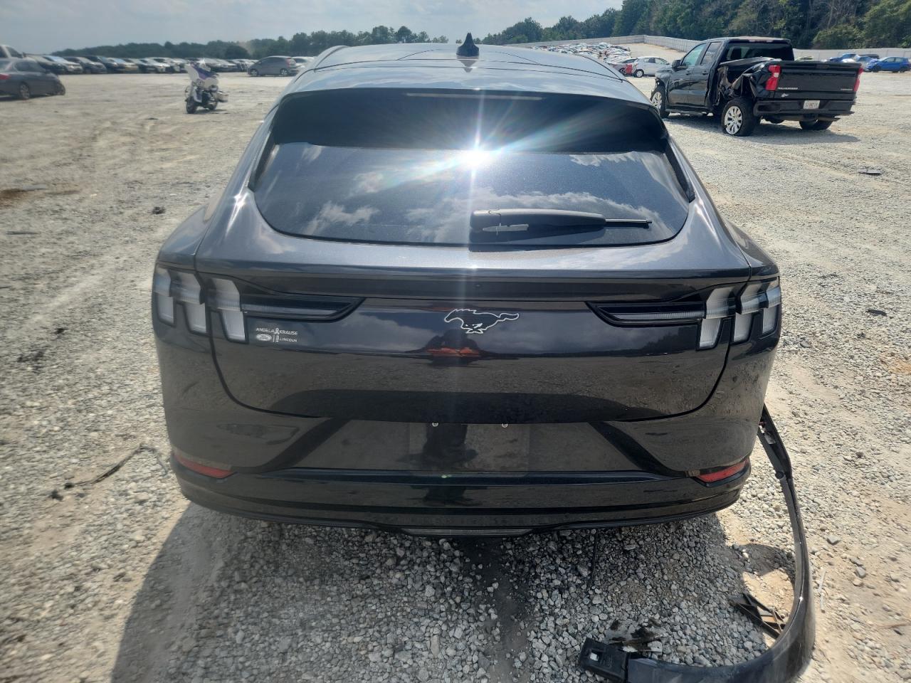 FORD MUSTANG PREMIUM