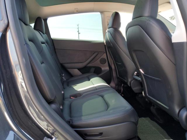 2025 TESLA MODEL Y - 7SAYGAEE2SF216576