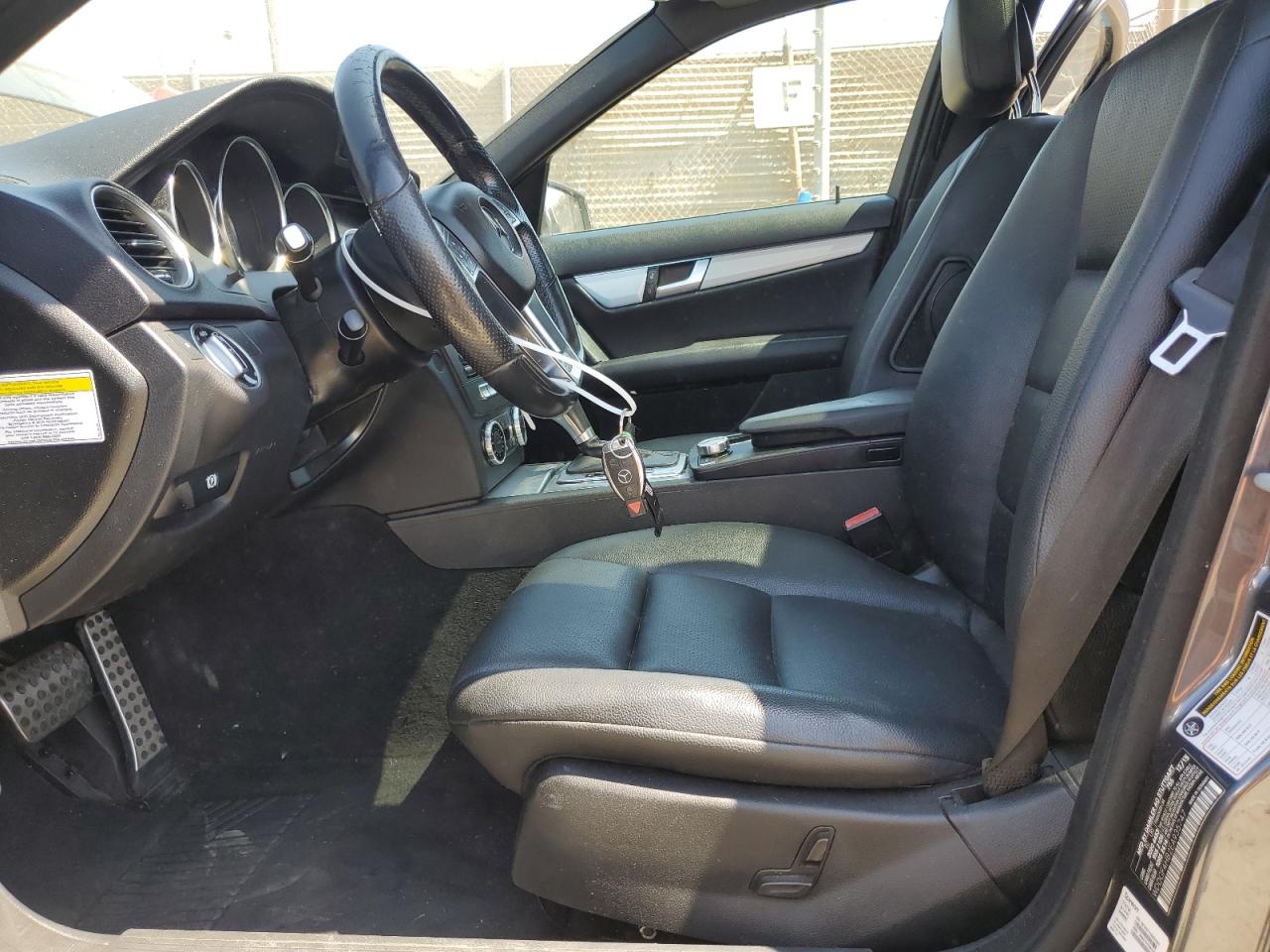 MERCEDES-BENZ C-CLASS 250