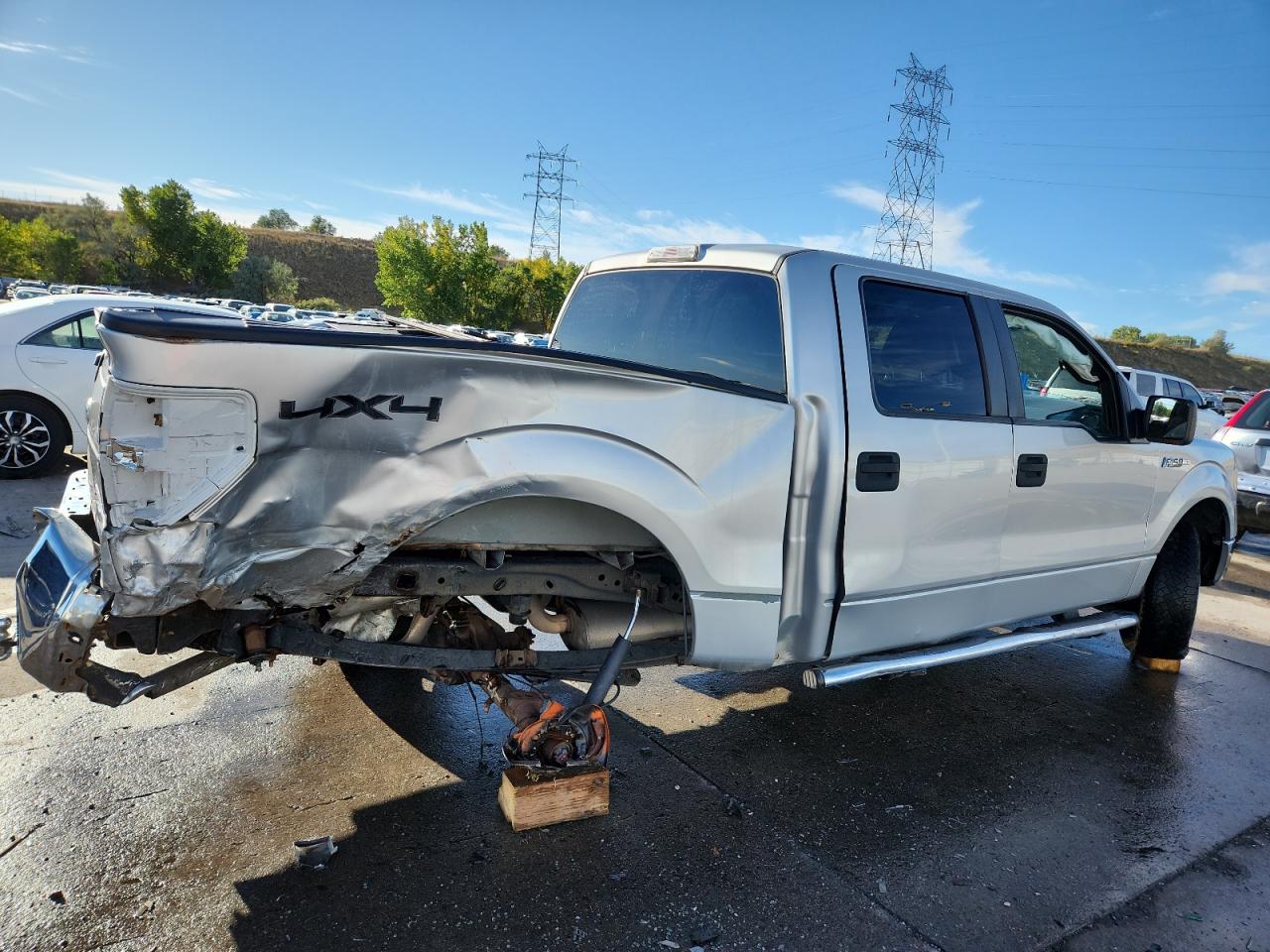 FORD F-150 SUPERCREW