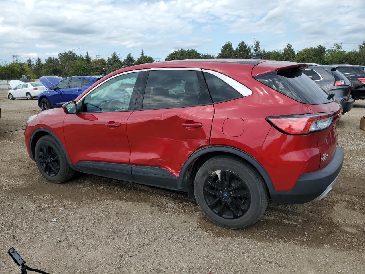 FORD ESCAPE SE