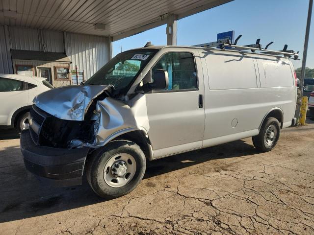 Global Auto Auctions: 2017 CHEVROLET EXPRESS G2