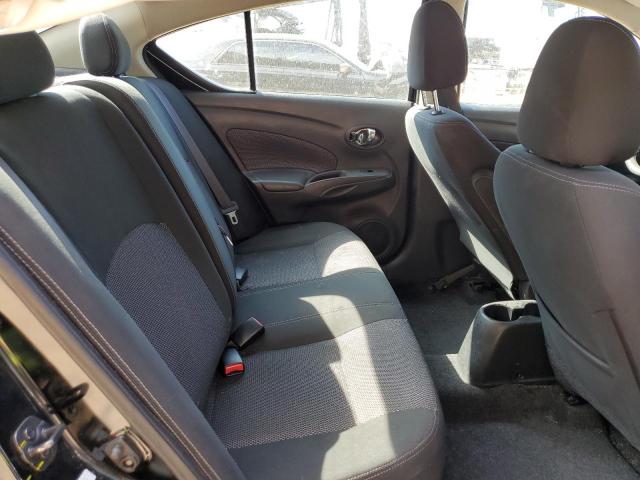 2018 NISSAN VERSA S 3N1CN7APXJL831953