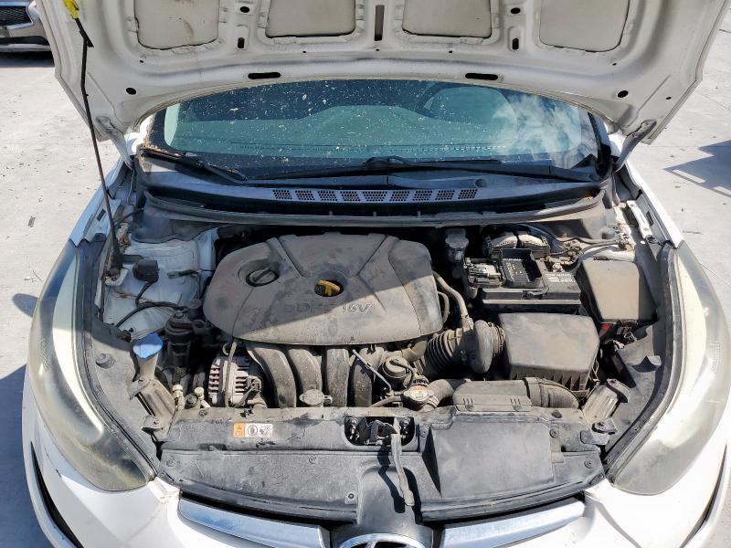2015 HYUNDAI ELANTRA SE 5NPDH4AE2FH614166