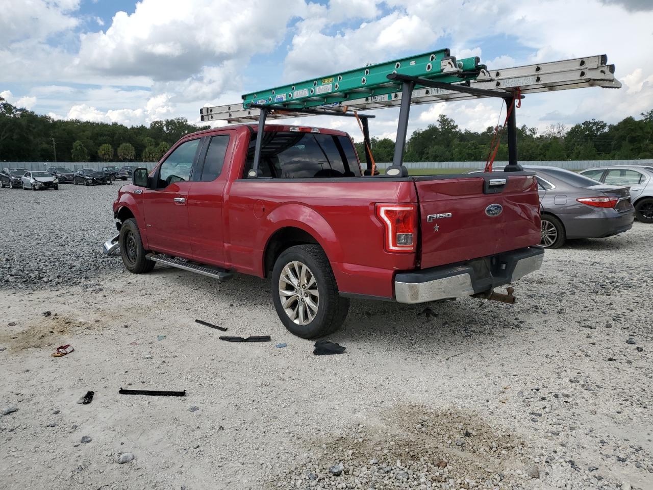 FORD F-150 SUPER CAB