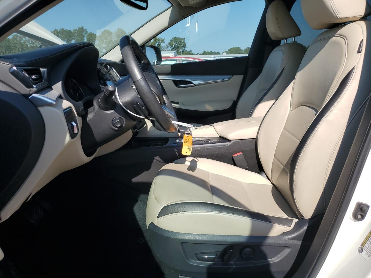 INFINITI QX50 ESSENTIAL