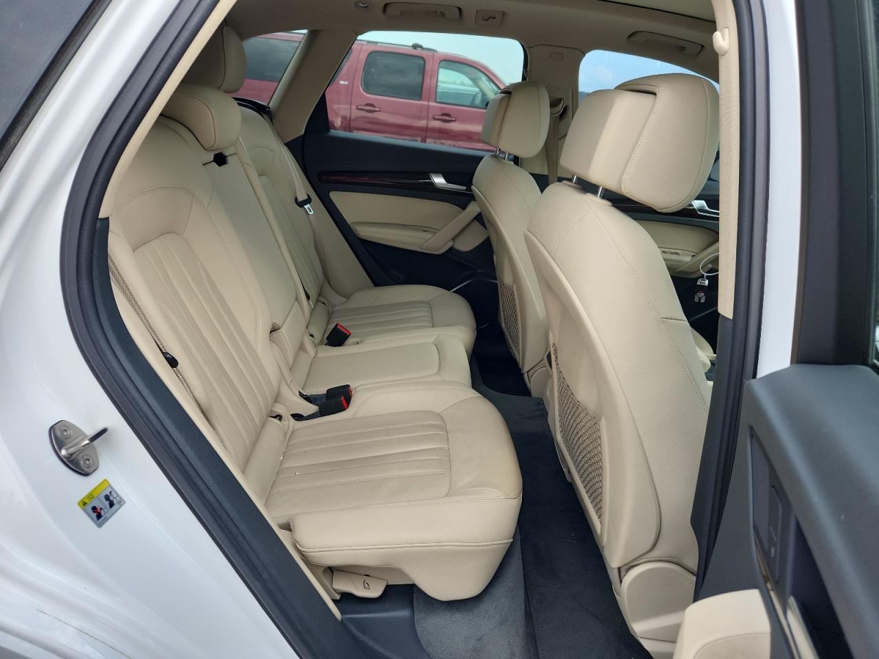 AUDI Q5 PREMIUM PLUS