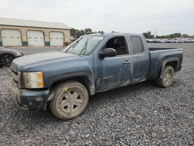 Global Auto Auctions: 2011 CHEVROLET SILVERADO K1500 LT