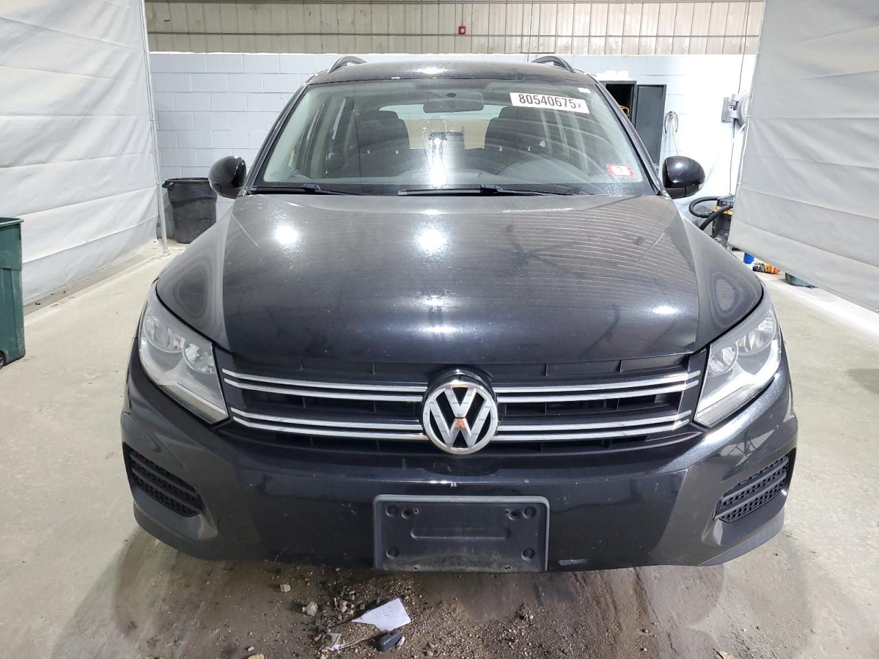 VOLKSWAGEN TIGUAN S
