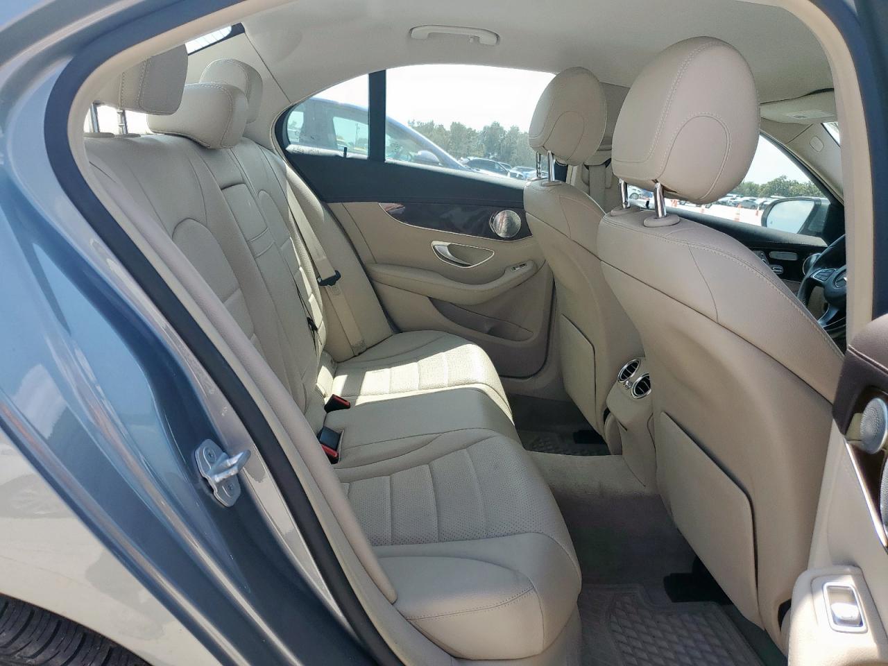 MERCEDES-BENZ C-CLASS 300 4MATIC