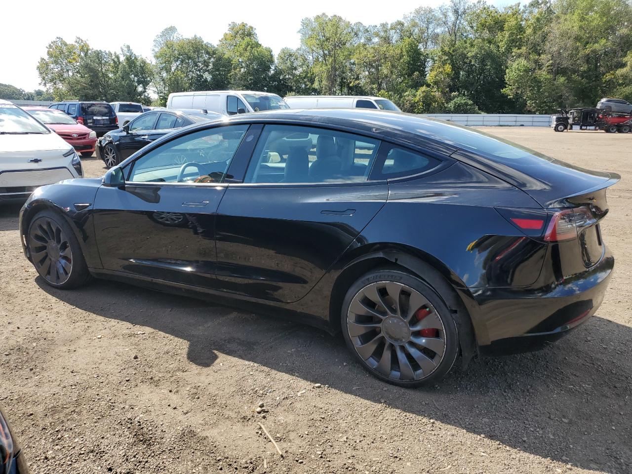 TESLA MODEL 3