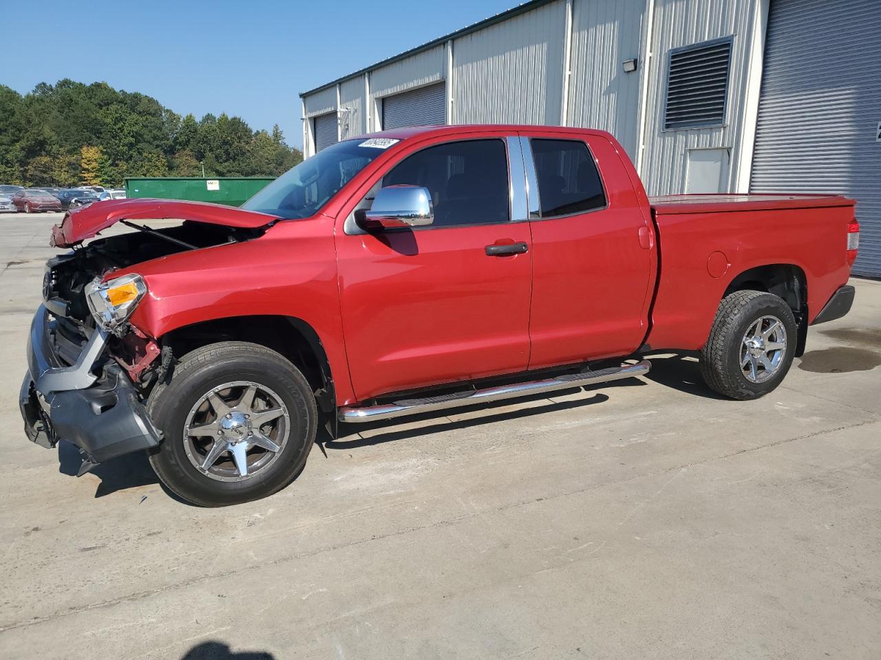 Lot #3282363309 2017 TOYOTA TUNDRA DOUBLE CAB SR