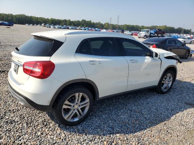 2015 MERCEDES-BENZ GLA 250 4M WDCTG4GB8FJ178565