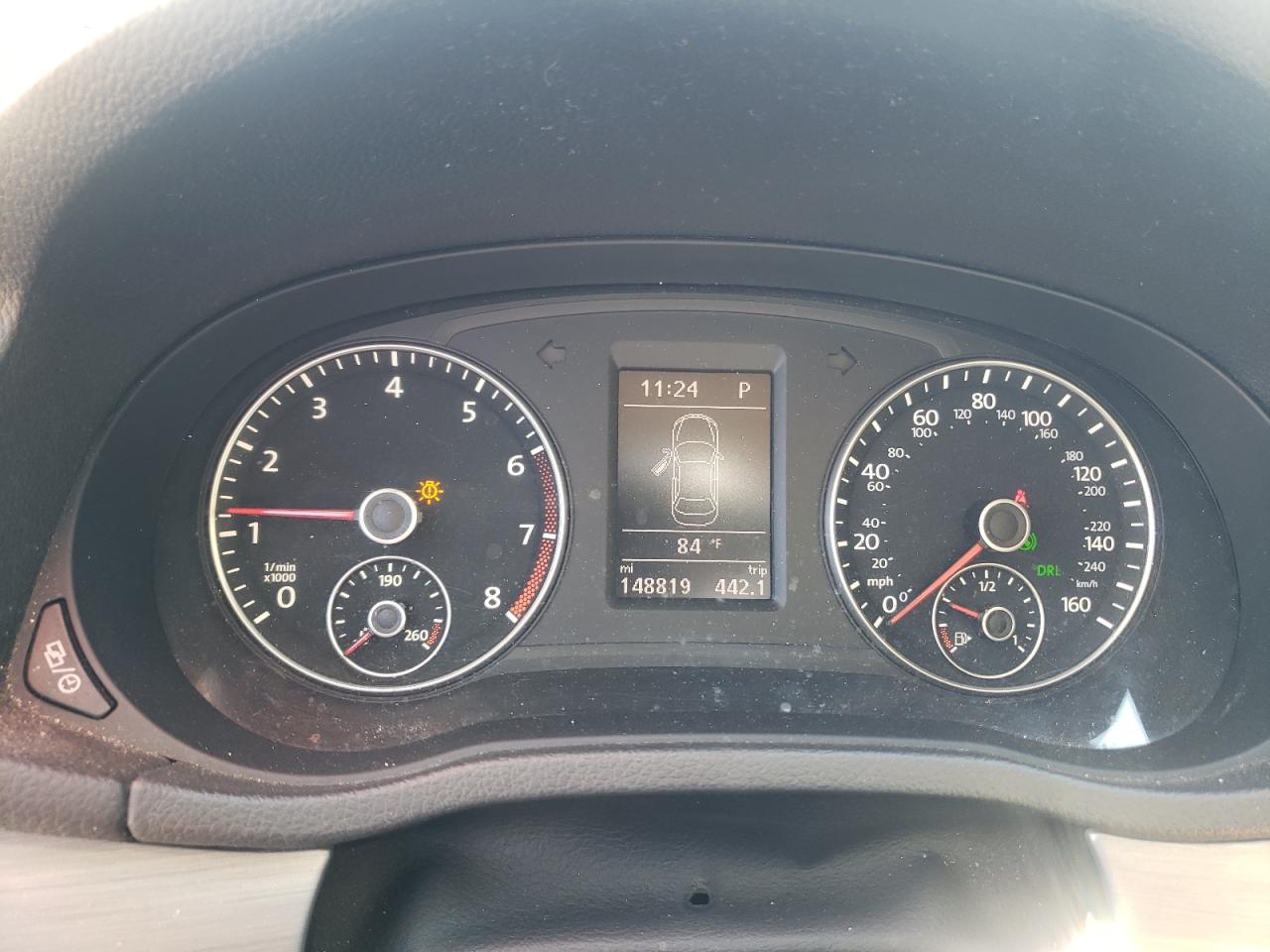 VOLKSWAGEN PASSAT SE