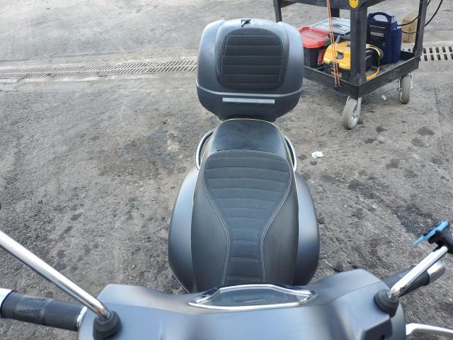2018 VESPA GTS 300 ZAPMA39LXJ5200786