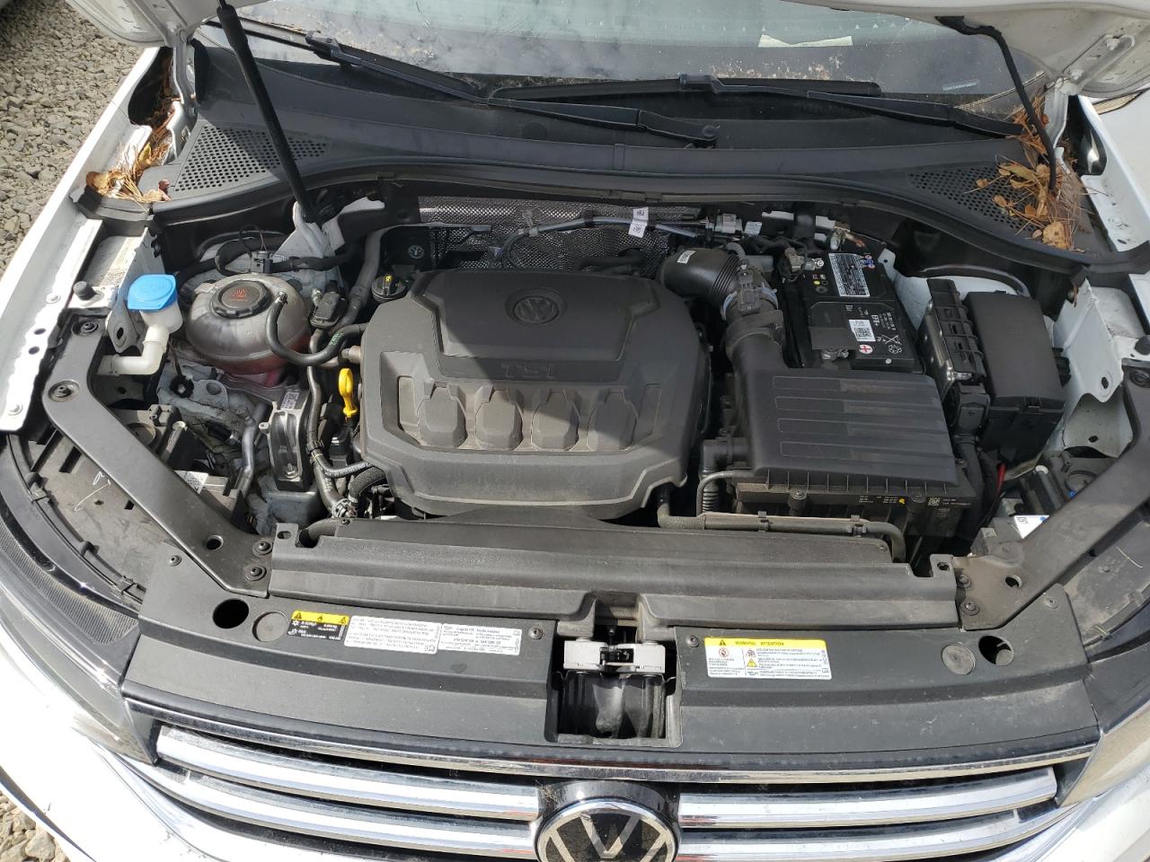 VOLKSWAGEN TIGUAN SE