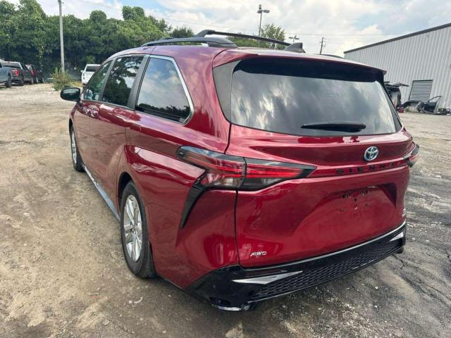 2022 TOYOTA SIENNA XSE 5TDXSKFC5NS055750
