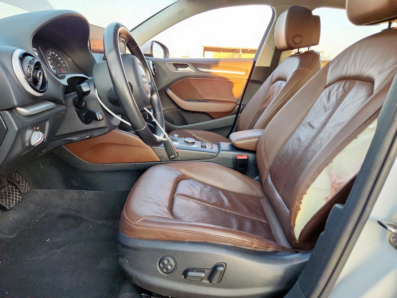 AUDI A3 PREMIUM PLUS