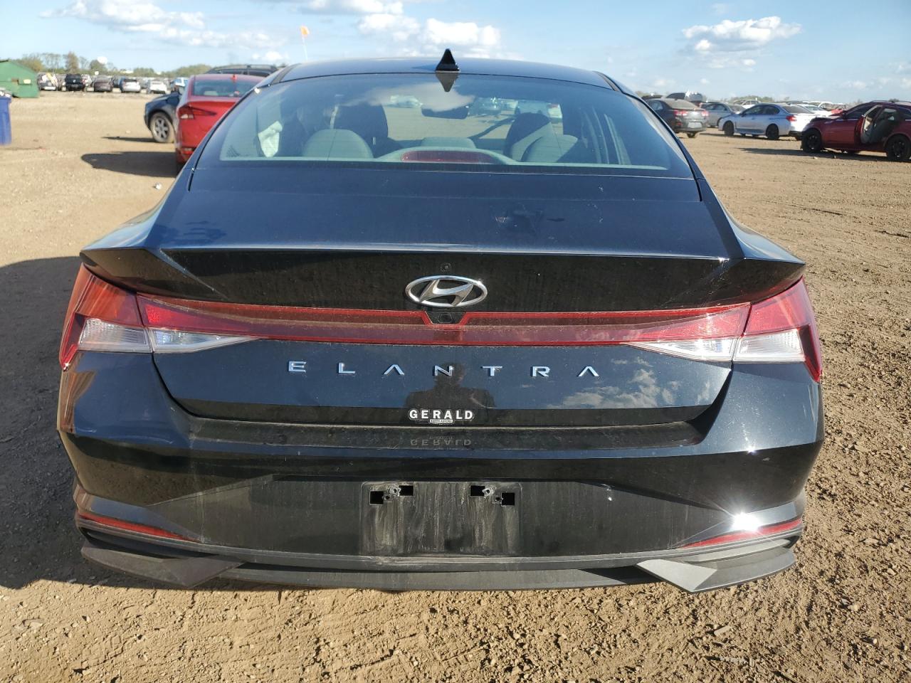HYUNDAI ELANTRA SEL