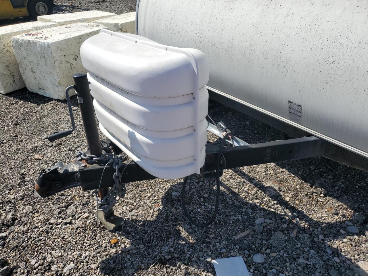 Lot #3256329350 2005 KODIAK SKAMPER