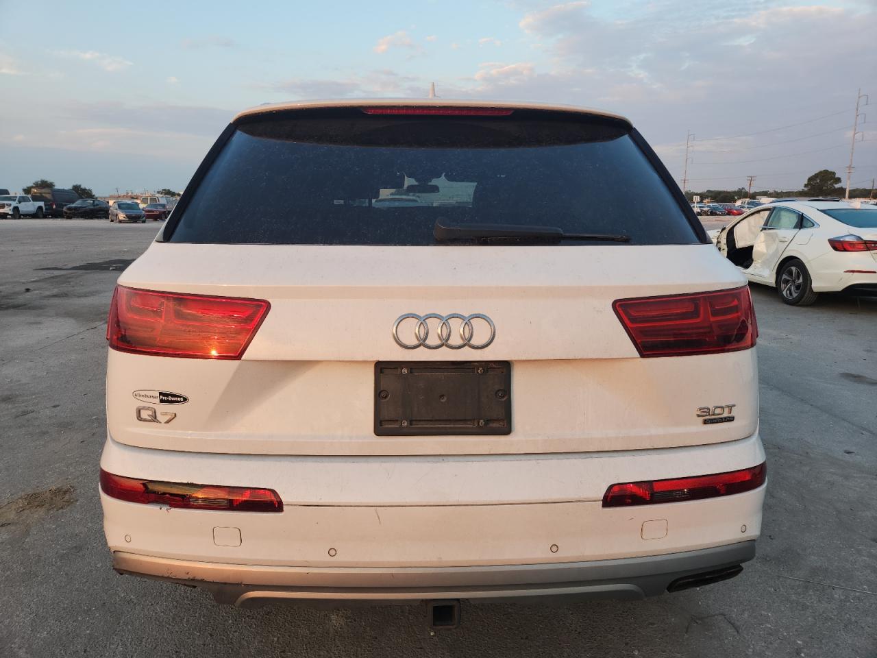 AUDI Q7 PREMIUM PLUS
