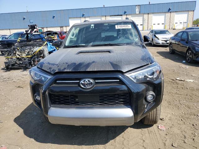 2024 TOYOTA 4RUNNER SR JTEPU5JR4R6249775