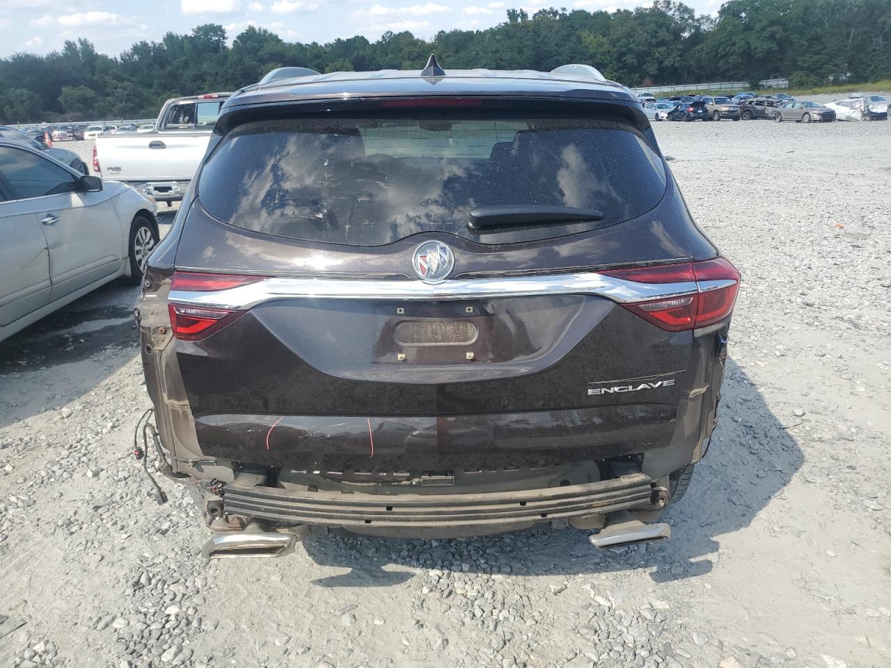 BUICK ENCLAVE ESSENCE