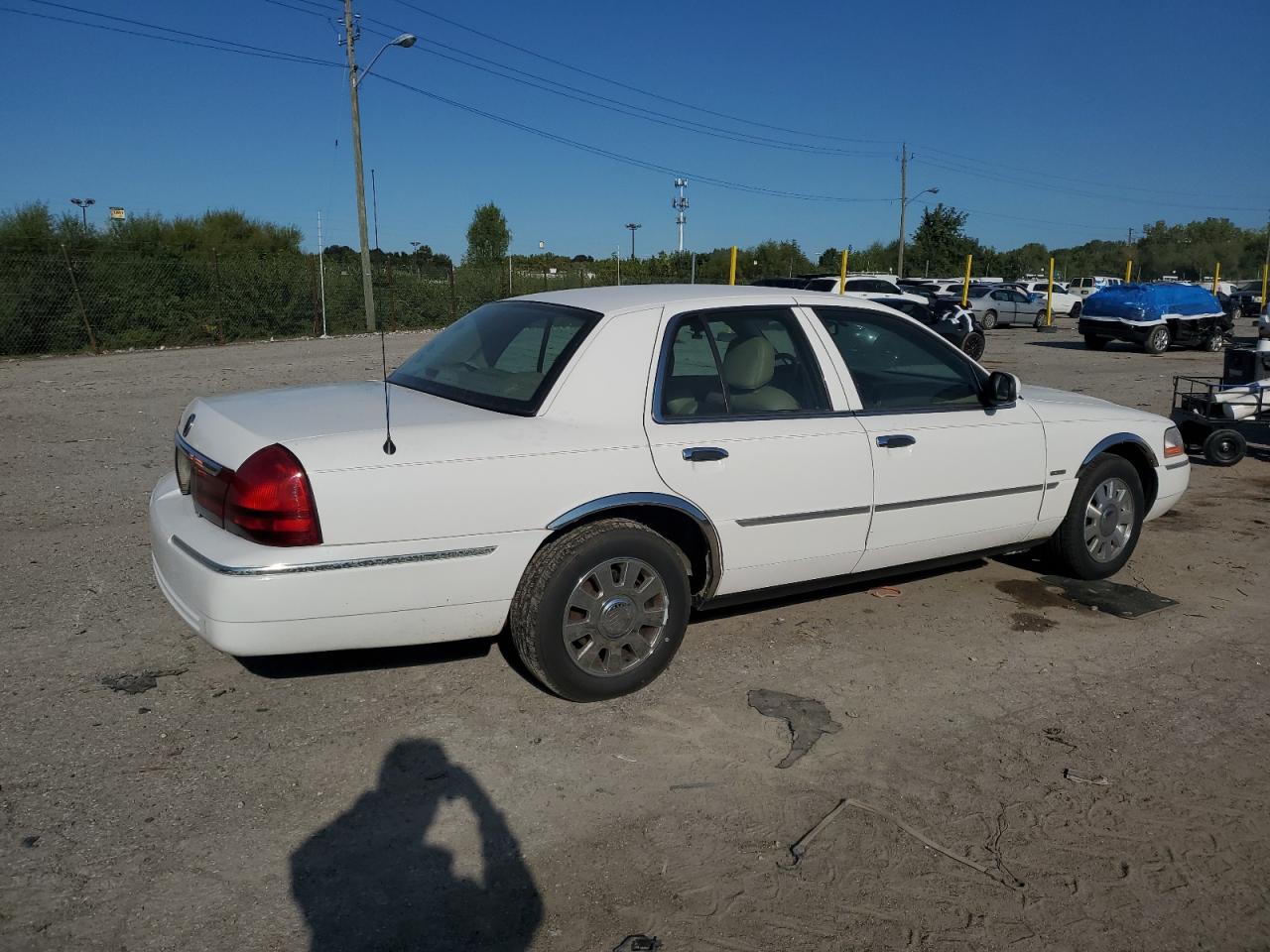Lot #3265947522 2005 MERCURY GRAND MARQ