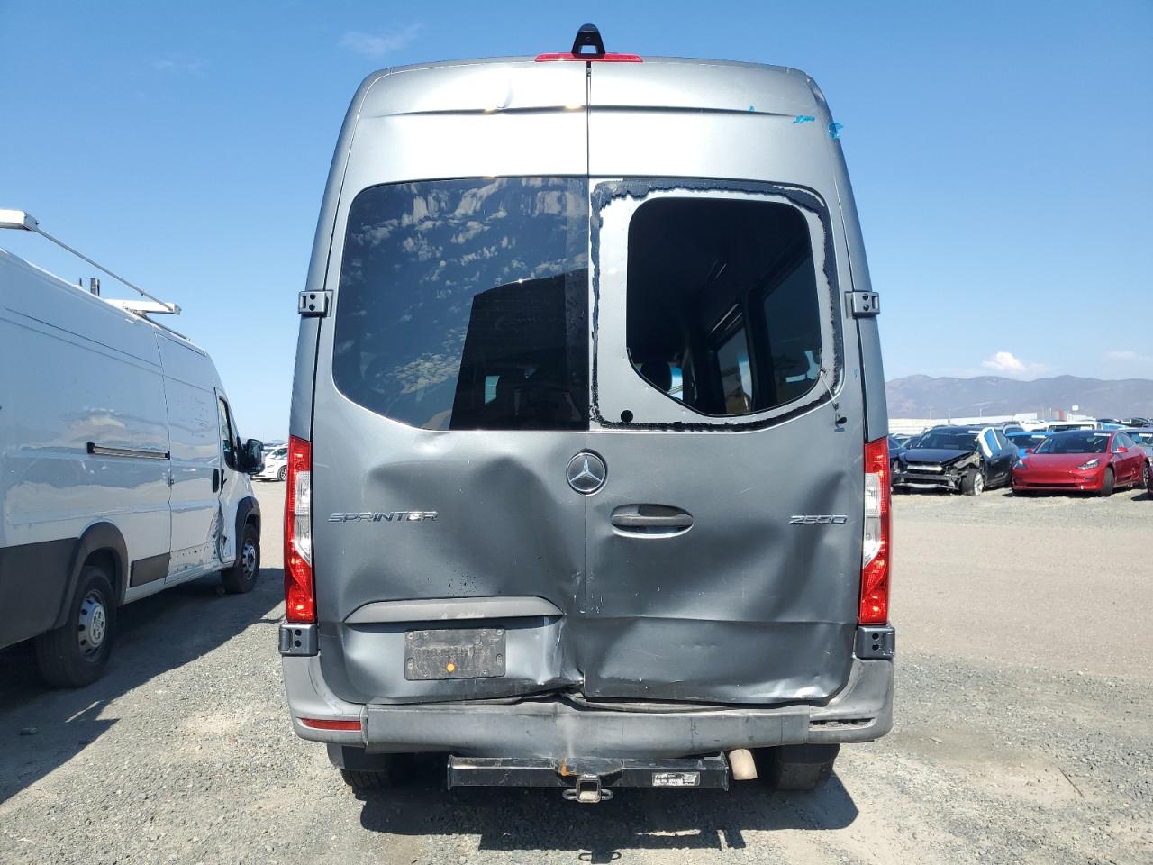 MERCEDES-BENZ SPRINTER 2500/3500