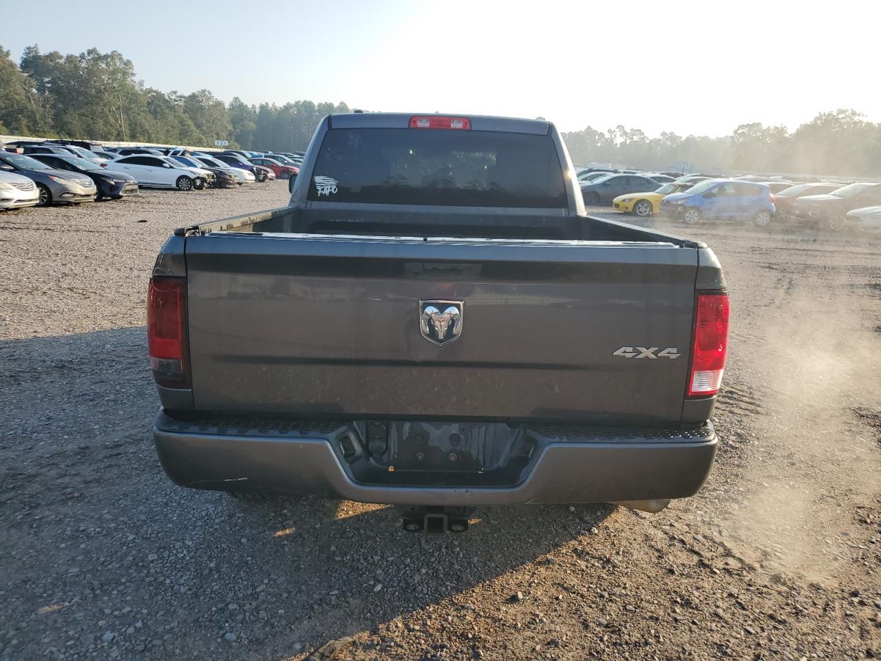 RAM 1500 TRADESMAN