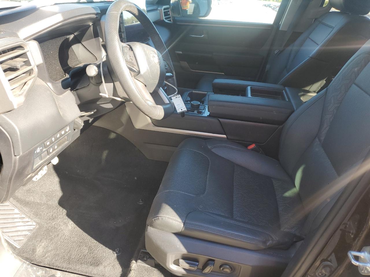 TOYOTA TUNDRA CREWMAX LIMITED