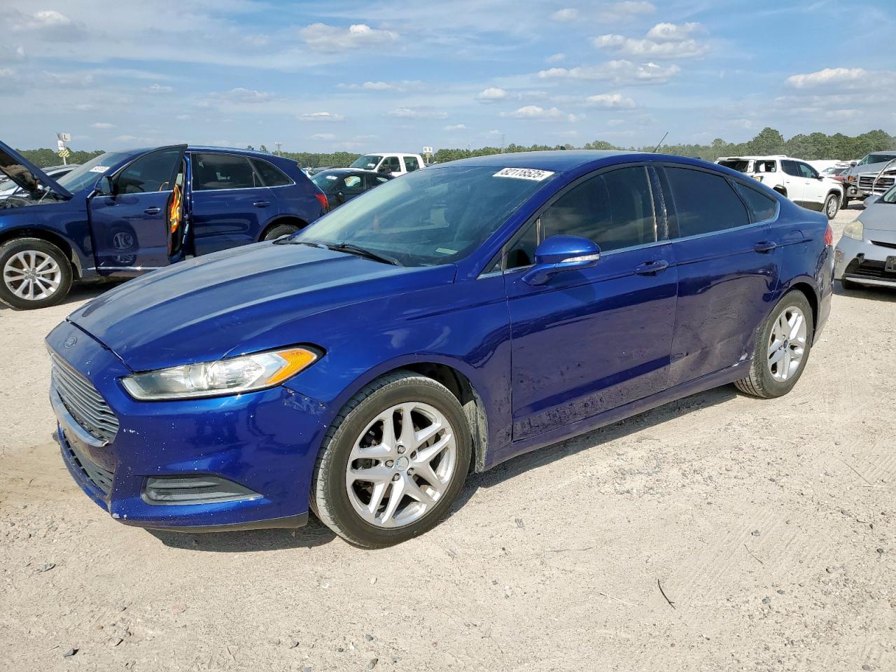 FORD FUSION SE