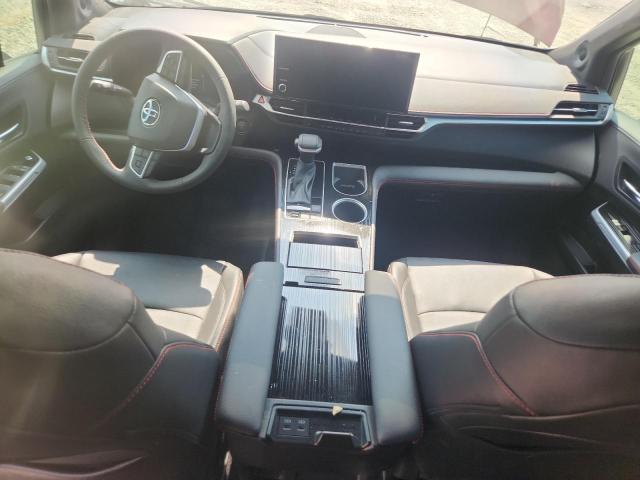 2025 TOYOTA SIENNA XSE 5TDDSKFC2SS186990