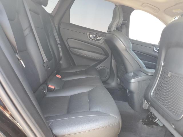2021 VOLVO XC60 T5 MOMENTUM YV4102RK8M1880205