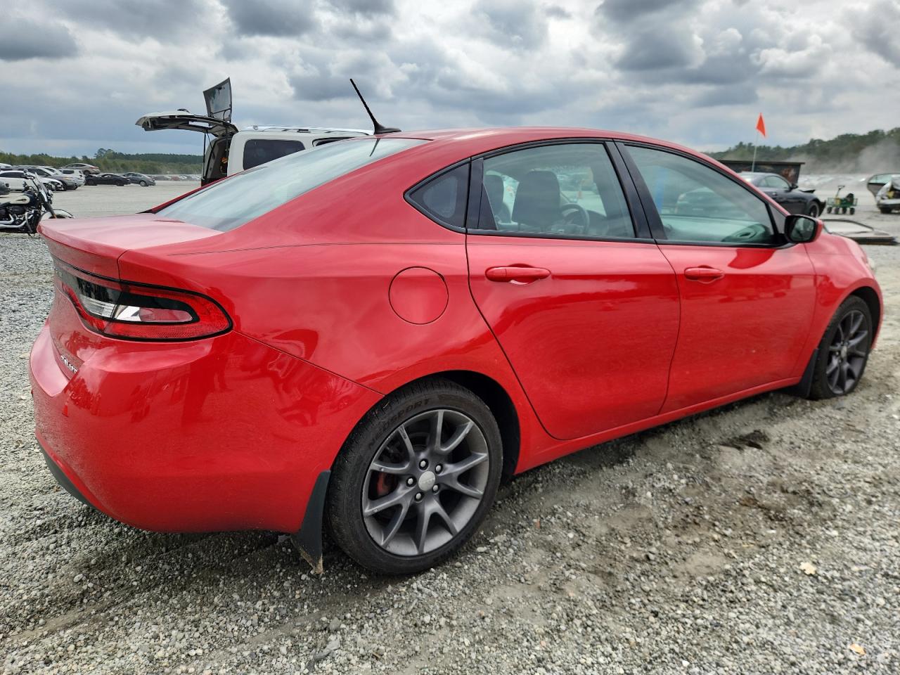 DODGE DART SE